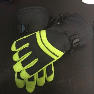 Snow gloves